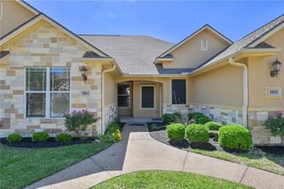 3802 Blackhawk Lane, College Station, TX 77845