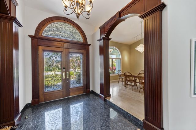 8992 Lely Island CIR, Naples, FL 34113