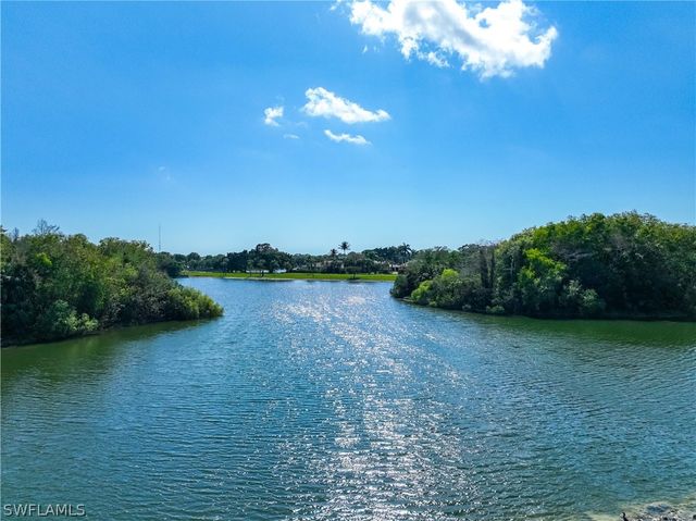 8992 Lely Island CIR, Naples, FL 34113