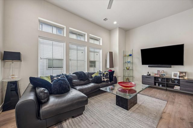 5209 Allen Street B, Houston, TX 77007