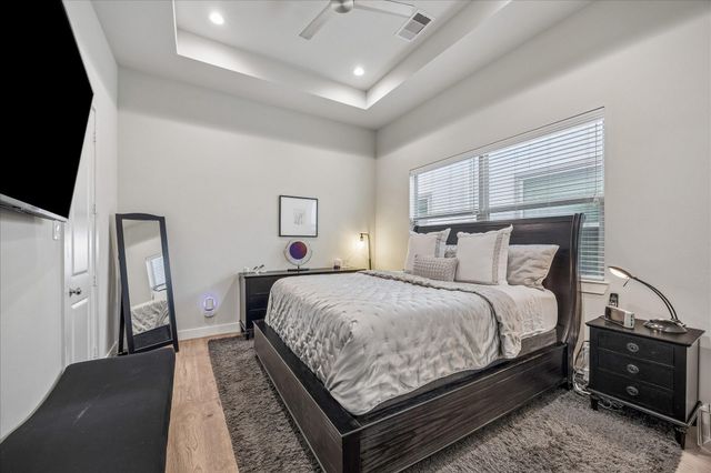 5209 Allen Street B, Houston, TX 77007