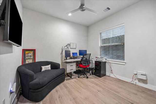 5209 Allen Street B, Houston, TX 77007