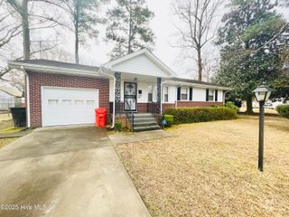 509 Magnolia Street, Elizabeth City, NC 27909