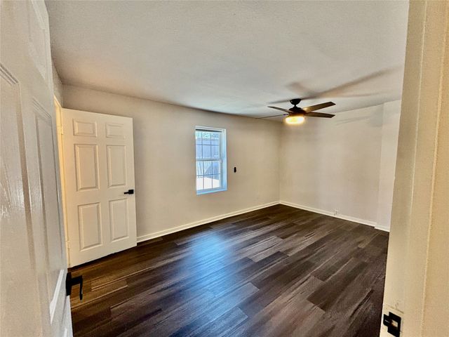 1910 N Carroll Avenue, Dallas, TX 75204