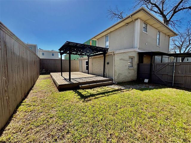 1910 N Carroll Avenue, Dallas, TX 75204