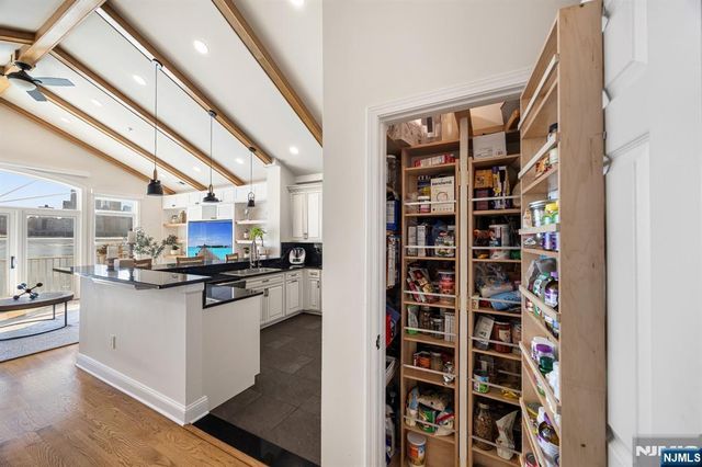 18 Lydia Drive, Guttenberg, NJ 07093