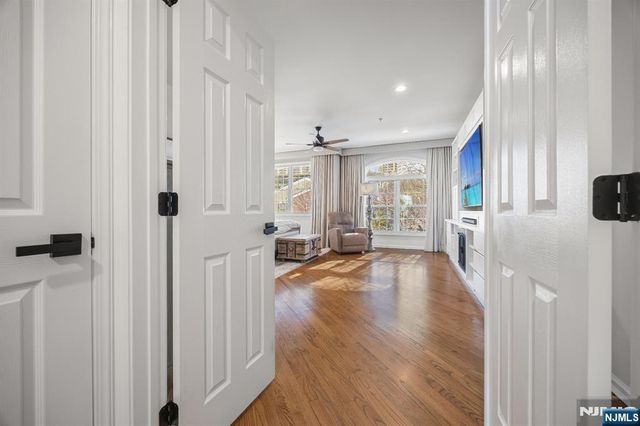 18 Lydia Drive, Guttenberg, NJ 07093