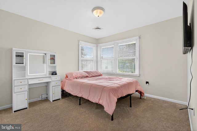 12 WHITE BIRCH AVENUE, Mechanicsburg, PA 17050