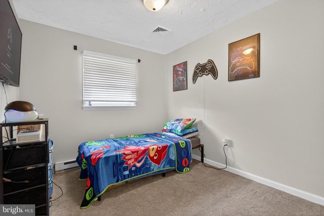 12 WHITE BIRCH AVENUE, Mechanicsburg, PA 17050