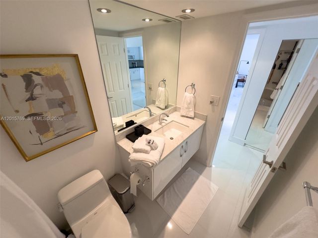 19370 W Collins Ave 902, Sunny Isles Beach, FL 33160