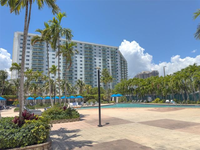 19370 W Collins Ave 902, Sunny Isles Beach, FL 33160