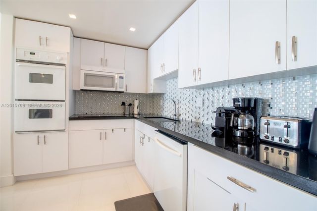 19370 W Collins Ave 902, Sunny Isles Beach, FL 33160