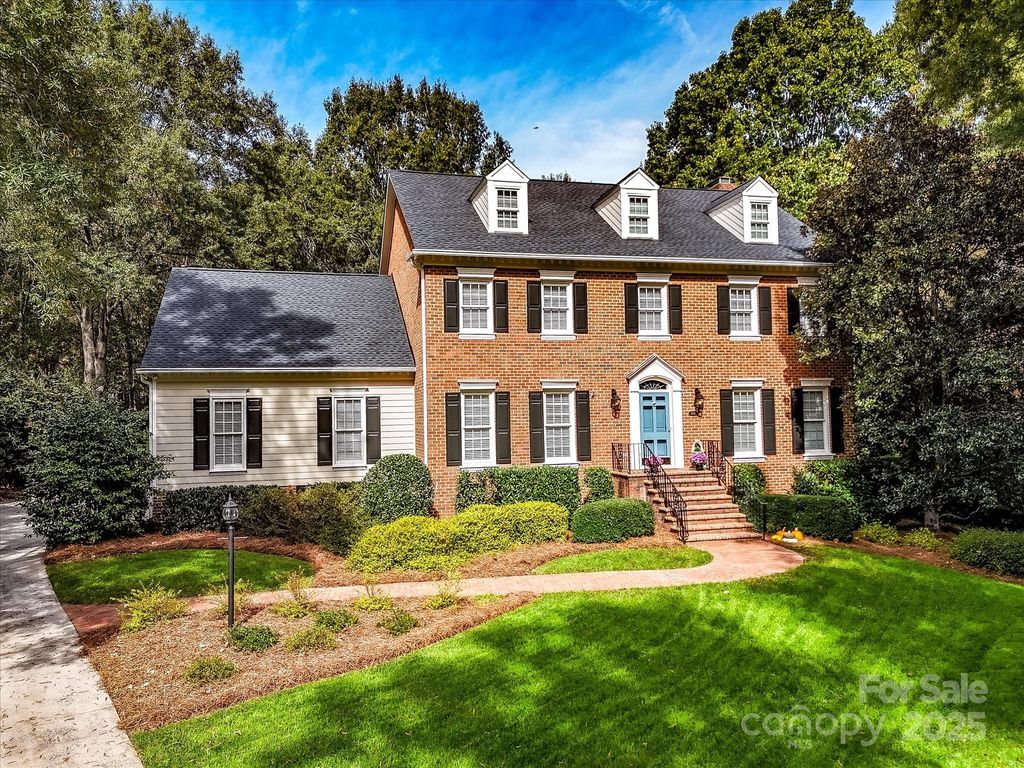 2640 Alanby Lane, Charlotte, NC 28270