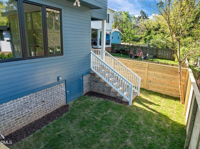 805 Tower Street 101, Raleigh, NC 27607