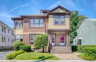 50-52 Albion St, Melrose, MA 02176