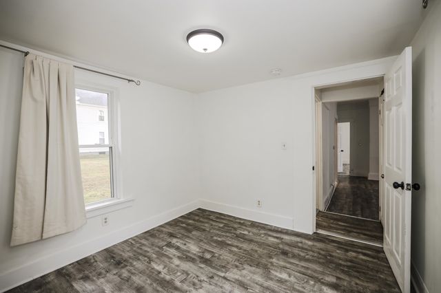 18 Maple Street, Dover, NH 03820