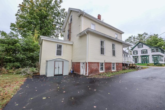 18 Maple Street, Dover, NH 03820