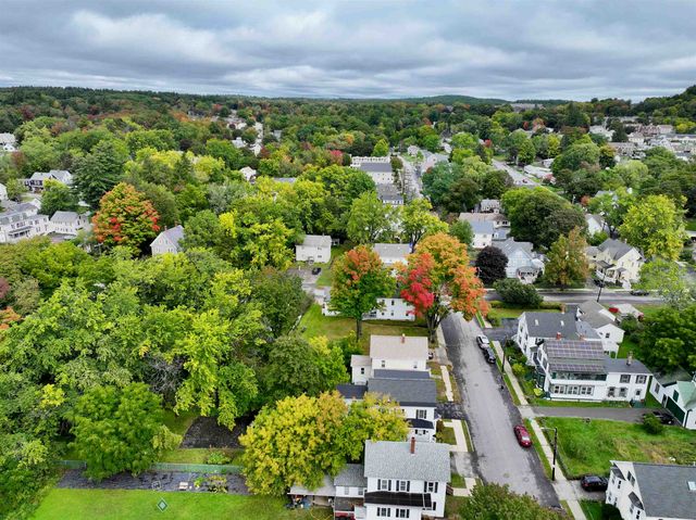 18 Maple Street, Dover, NH 03820