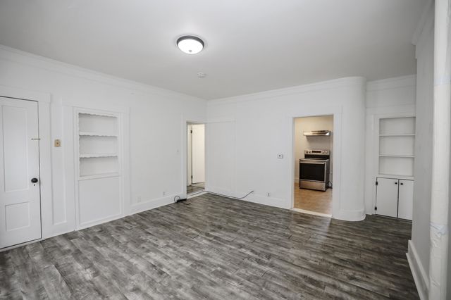 18 Maple Street, Dover, NH 03820