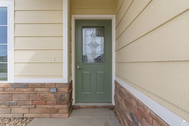 9877 Weeping Willow Dr., Manhattan, KS 66502