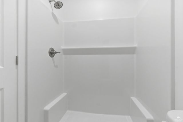 9877 Weeping Willow Dr., Manhattan, KS 66502