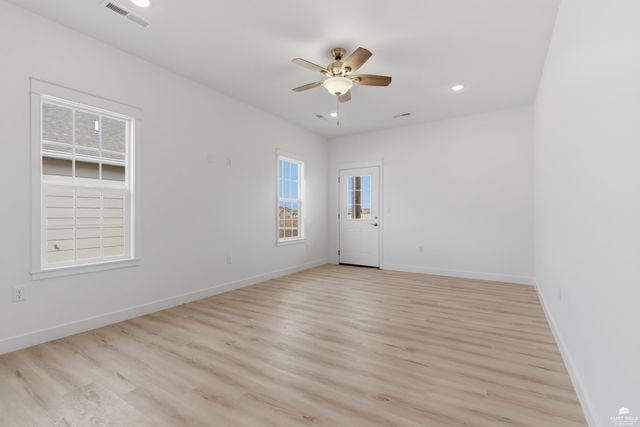 9877 Weeping Willow Dr., Manhattan, KS 66502