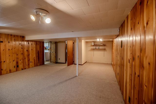 2187 Burr Street N, Maplewood, MN 55117