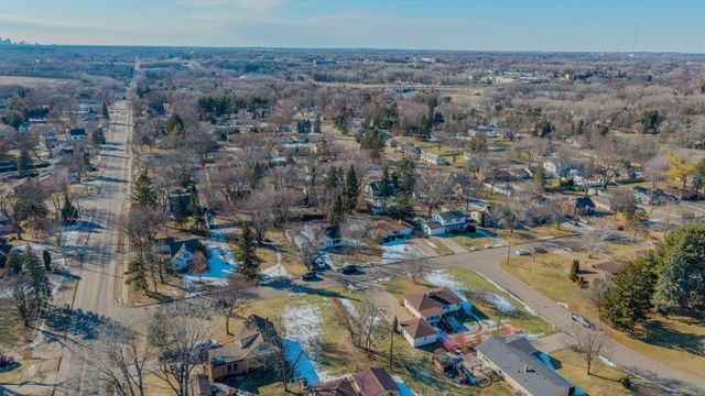 2187 Burr Street N, Maplewood, MN 55117