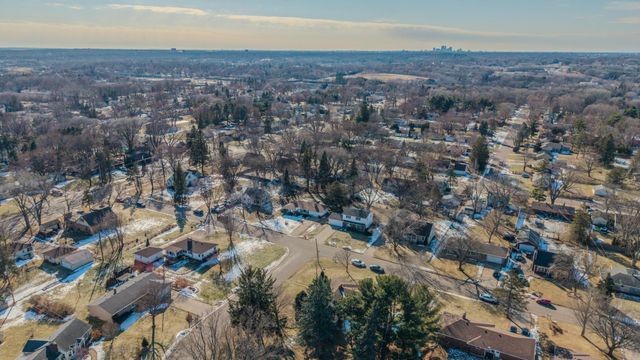 2187 Burr Street N, Maplewood, MN 55117