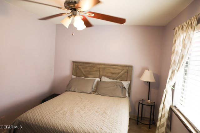 614 BLUFF CANYON Circle, El Paso, TX 79912