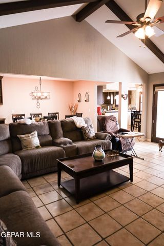 614 BLUFF CANYON Circle, El Paso, TX 79912