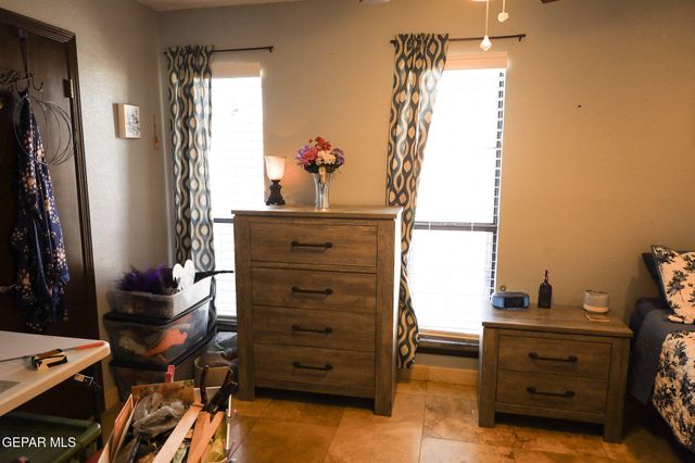 614 BLUFF CANYON Circle, El Paso, TX 79912