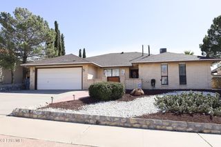 614 BLUFF CANYON Circle, El Paso, TX 79912