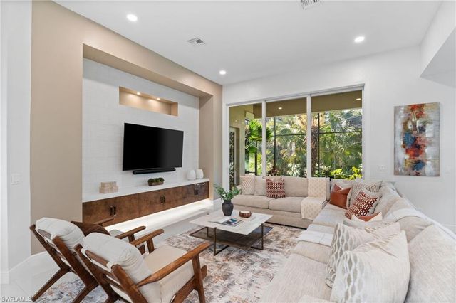 26384 Augusta Creek CT, Bonita Springs, FL 34134