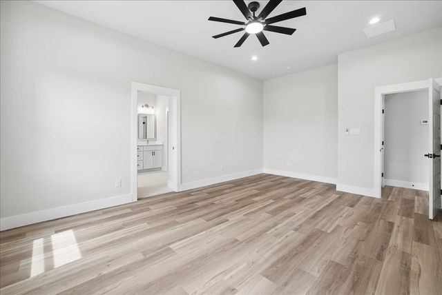 106 W Dogwood Trail, Fate, TX 75087