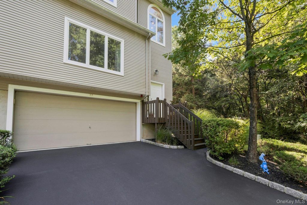 77 Leif Boulevard, Congers, NY 10920 — photo 4