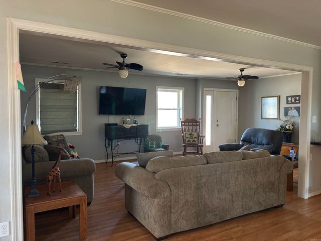 407 College Street, Marvell, AR 72366