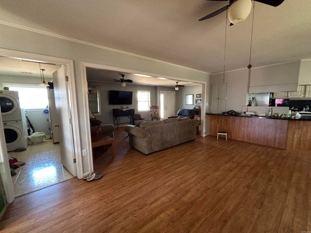 407 College Street, Marvell, AR 72366