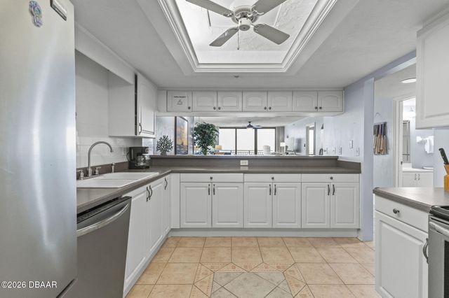 2555 S Atlantic Ave Apt 1702, Daytona Beach, FL 32118