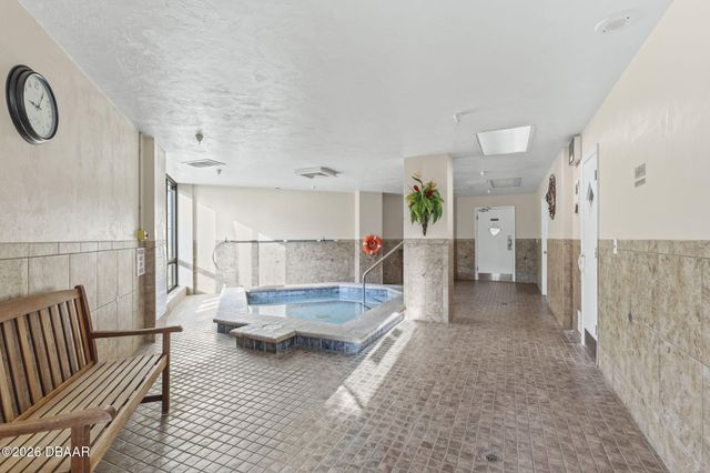 2555 S Atlantic Ave Apt 1702, Daytona Beach, FL 32118