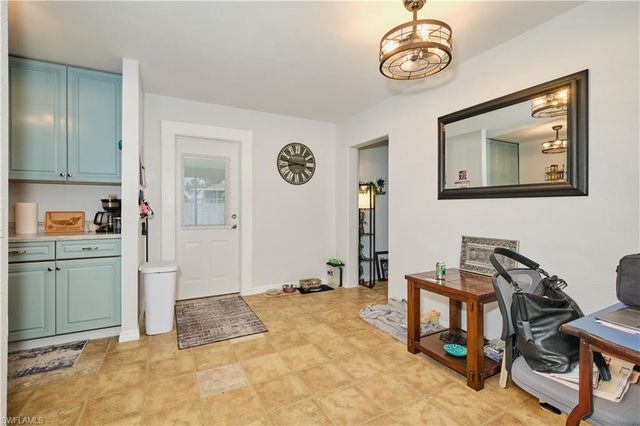 16820 Banyon DR, Fort Myers, FL 33908