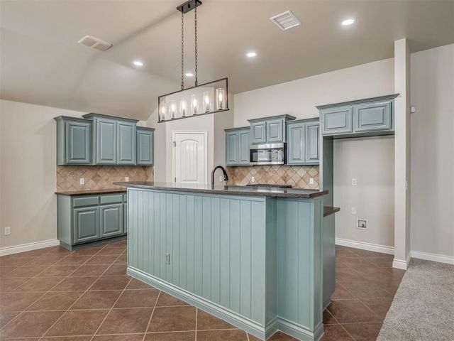802 Sedona Drive, Norman, OK 73071