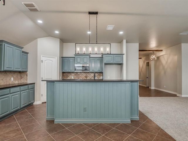 802 Sedona Drive, Norman, OK 73071