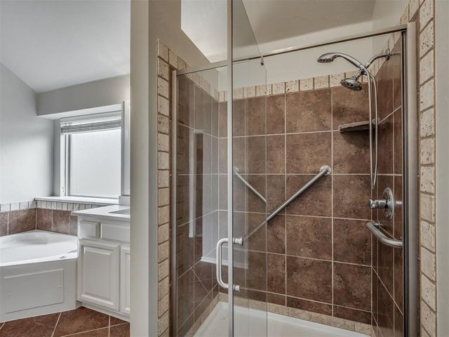 802 Sedona Drive, Norman, OK 73071