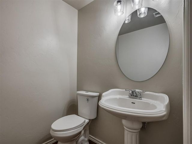 802 Sedona Drive, Norman, OK 73071