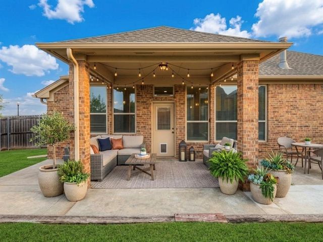 802 Sedona Drive, Norman, OK 73071
