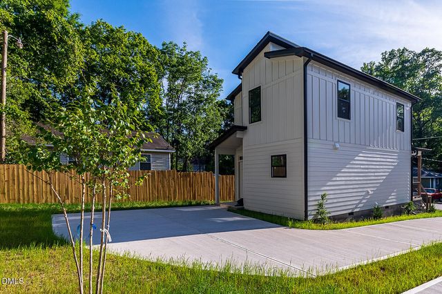 1506 N Hyde Park Avenue, Durham, NC 27701