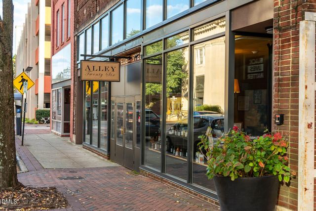 1506 N Hyde Park Avenue, Durham, NC 27701