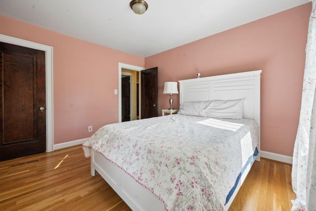 755 S Roosevelt Avenue, Bexley, OH 43209