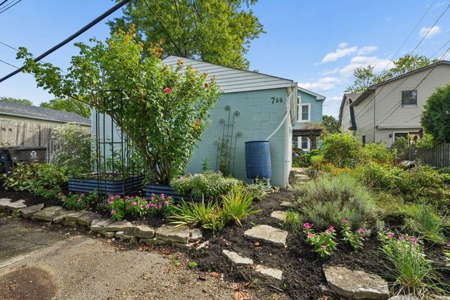 755 S Roosevelt Avenue, Bexley, OH 43209